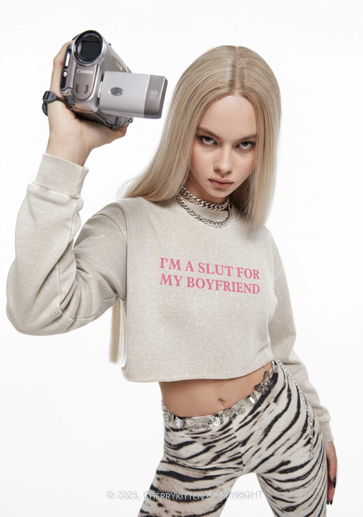Slxt For My Girlfriend Y2K Crop Washed Sweatshirts Cherrykitten