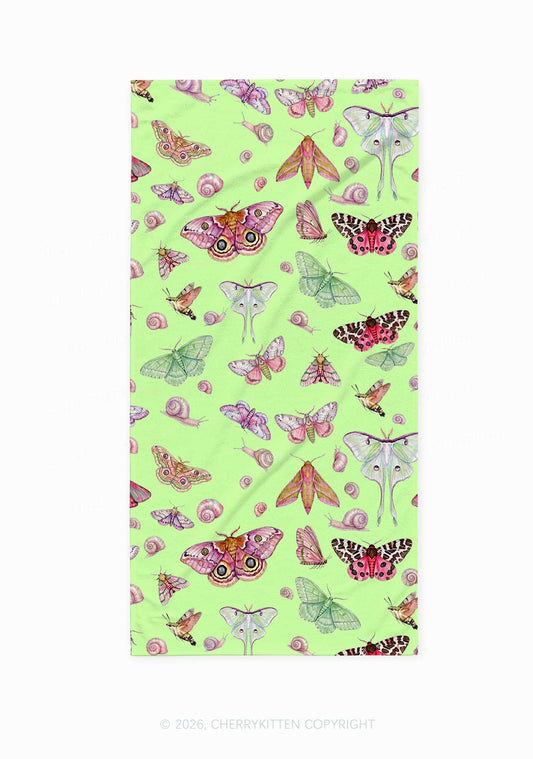 Lime Green Moth Snail Y2K Beach Towel Cherrykitten