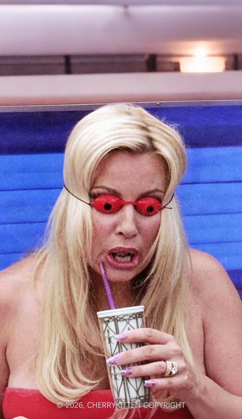 Red Eyeball Blonde Y2K Phone Case Cherrykitten