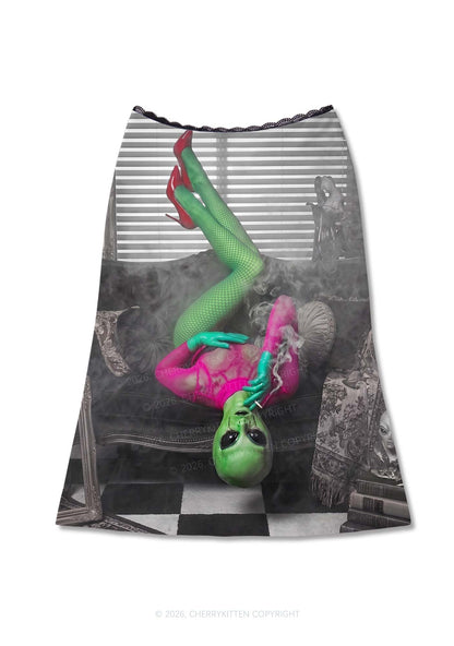 Smoking Alien Y2K Print Midi Skirt Cherrykitten