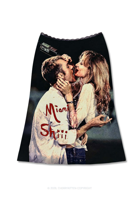 Vintage Grunge Kissing Couple Y2K Print Midi Skirt Cherrykitten