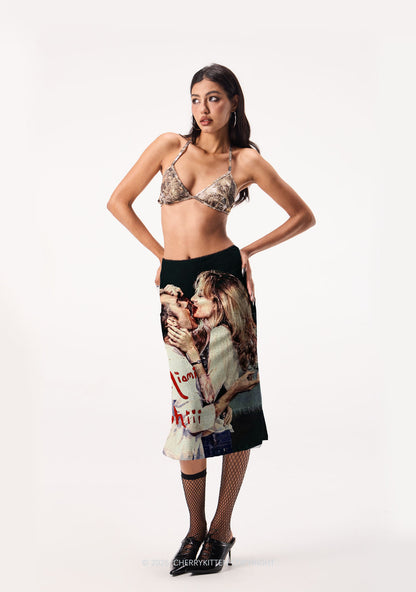 Vintage Grunge Kissing Couple Y2K Print Midi Skirt Cherrykitten