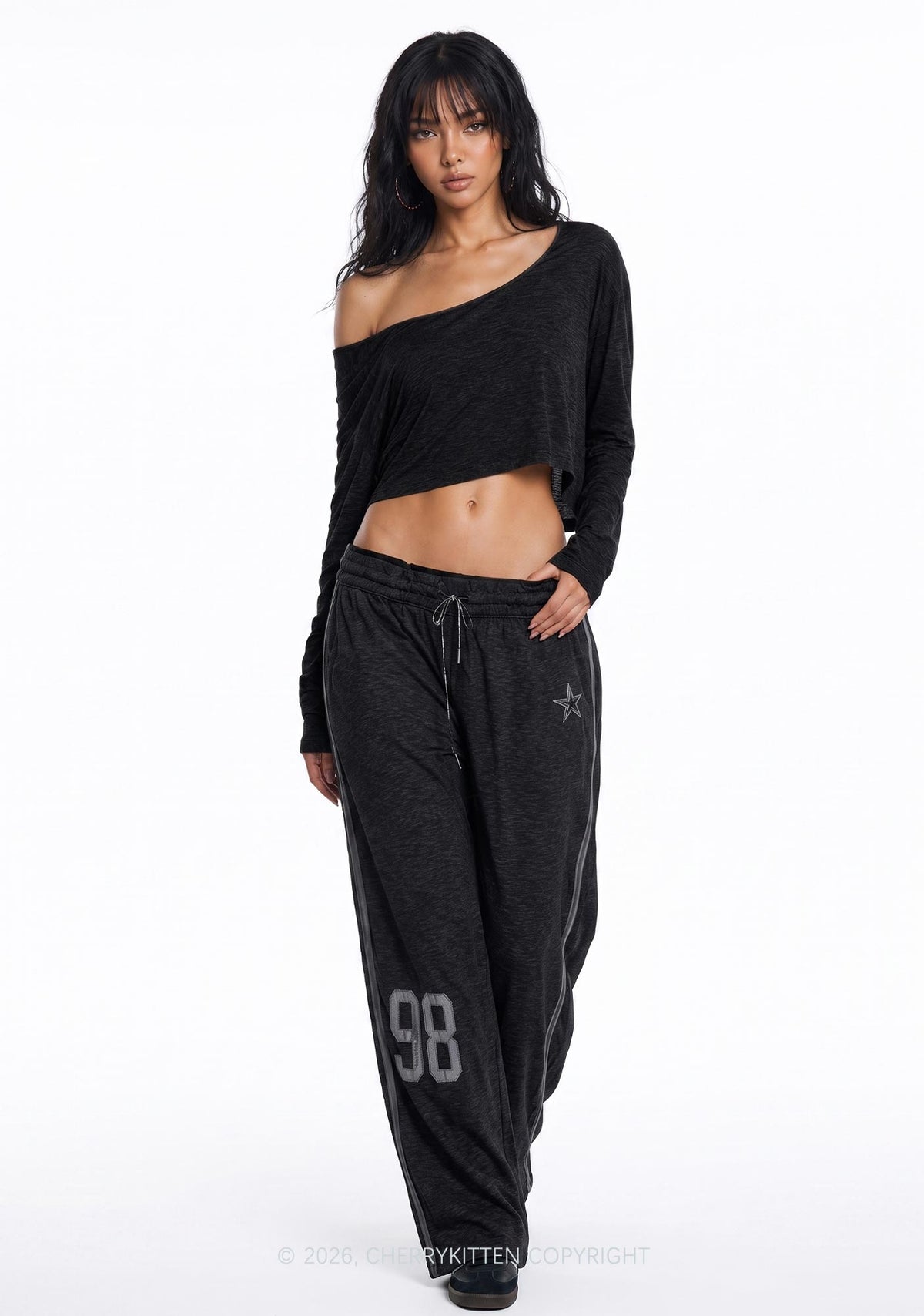 Plain Y2K Off Shoulder Long Sleeve Crop Top Cherrykitten