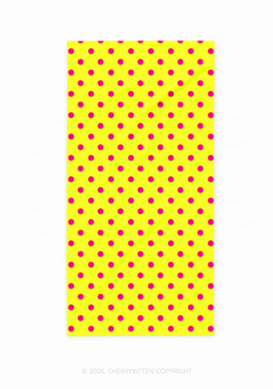 Hot Pink Dots On Yellow Y2K Beach Towel Cherrykitten