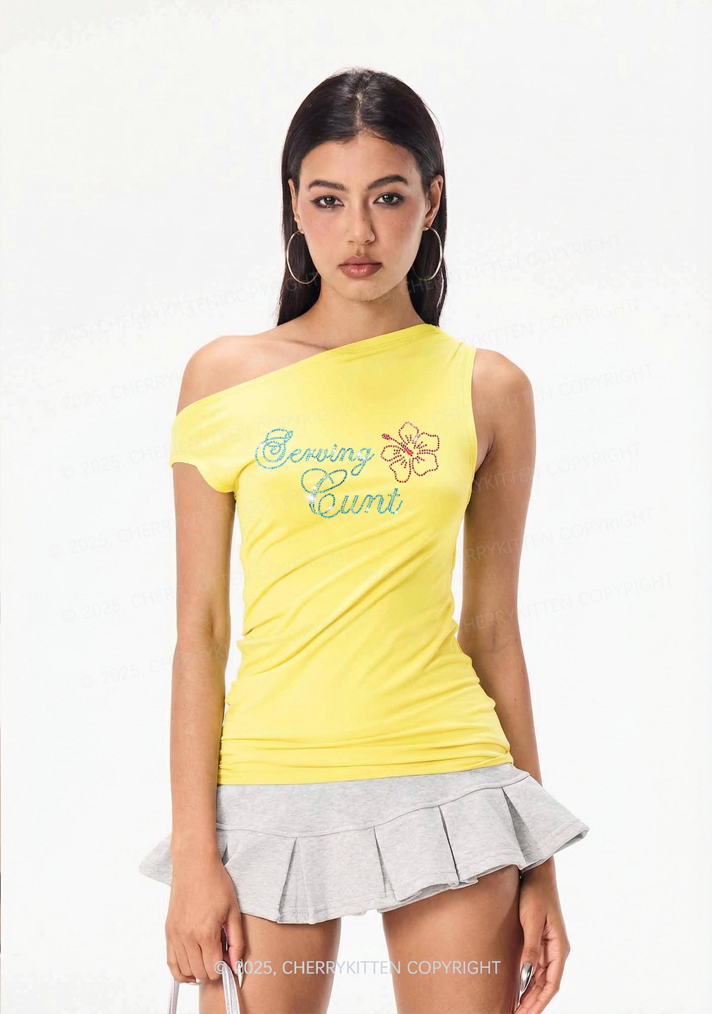 Rhinestone Serving Cxxt Y2K Off Shoulder Tank Top Cherrykitten