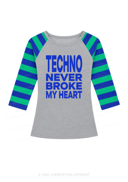 Techno Never Broke My Heart Y2K Raglan Sleeve Crop Top Cherrykitten