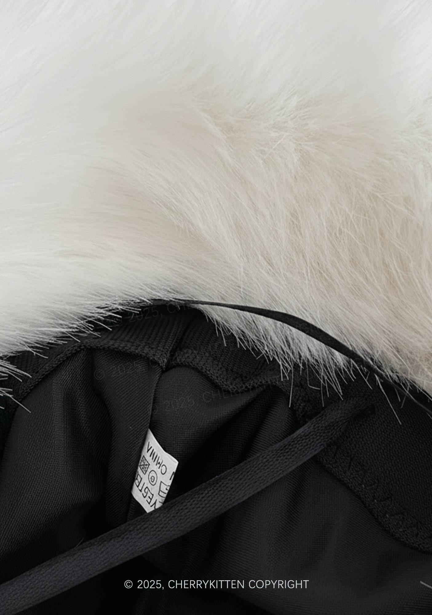 Faux Fur Y2K Bucket Hat Cherrykitten