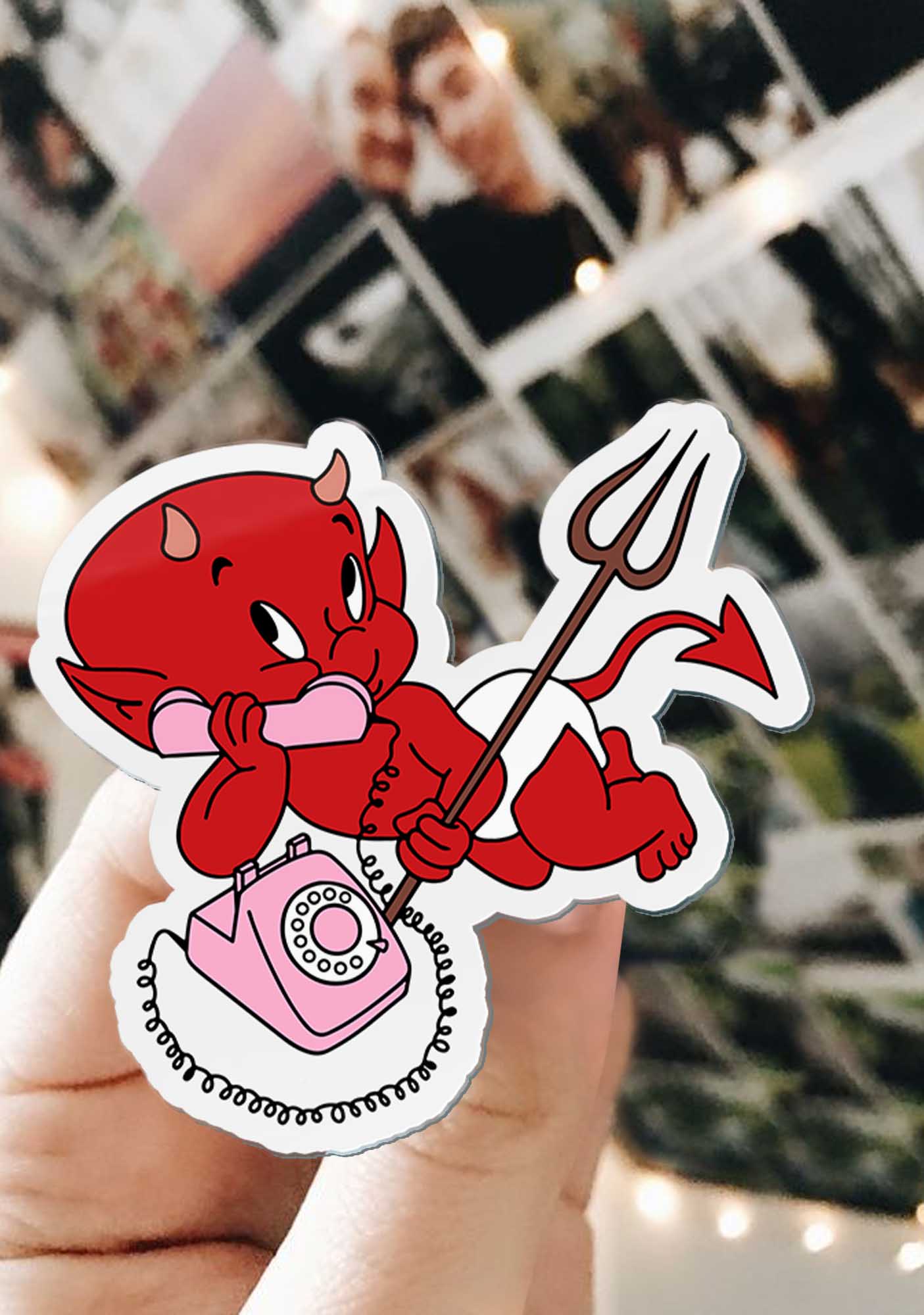 Little Devil On The Phone 1Pc Y2K Pin Cherrykitten