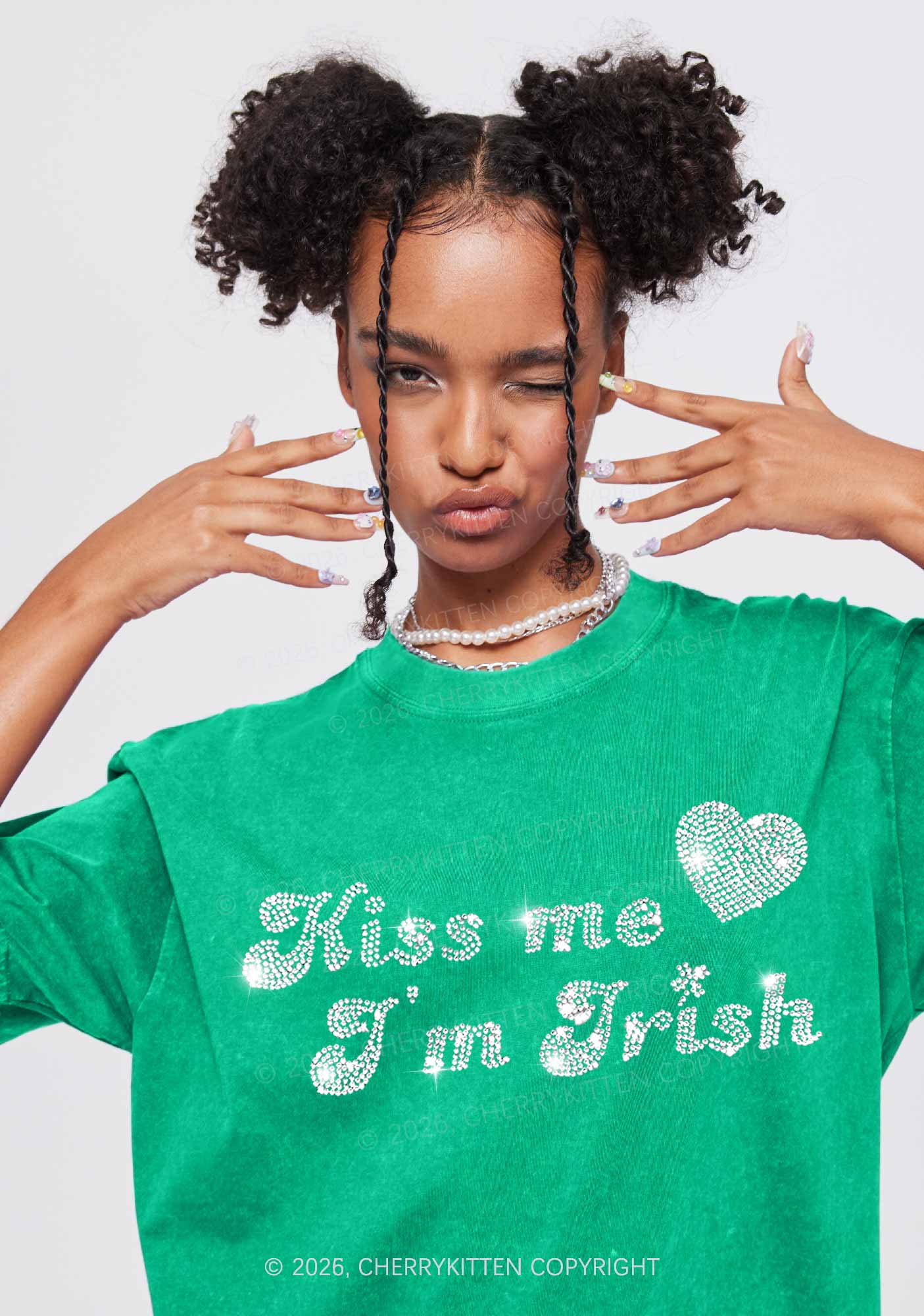 Rhinestone Kiss Me St Patricks Y2K Shirts Washed Tee Cherrykitten
