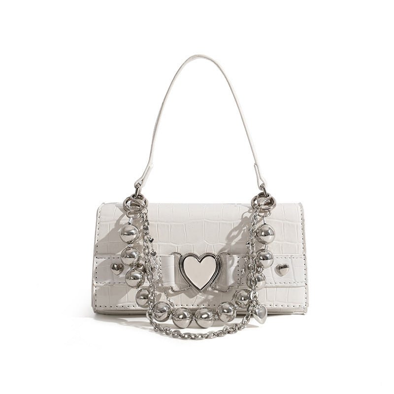 Large Pearl Chain Buckled Heart Bag - cherrykittenLarge Pearl Chain Buckled Heart Bag